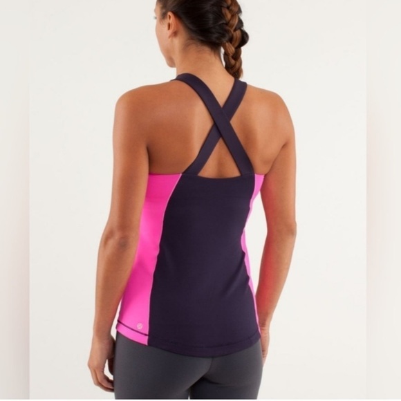 Lululemon Spin It To Win It Tank Size 4 (sm) in Black Swan/ Raspberry Glo - Picture 3 of 14
